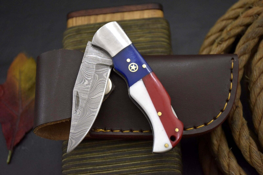 Handcrafted Damascus Steel Pocket Knife – Texas Flag Handle & Leather Sheath | Collectible EDC Gift Texan Knives