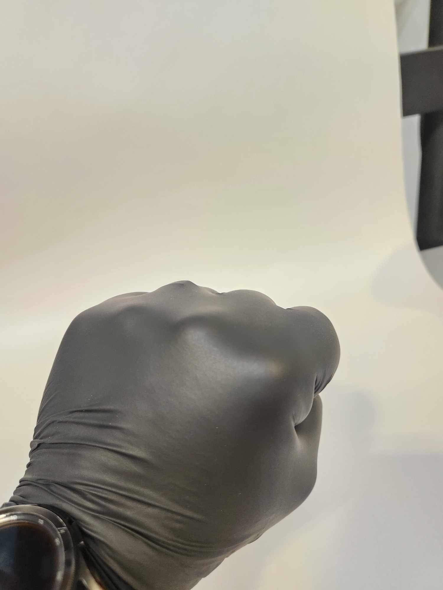 K-Trox Disposable Nitrile Gloves, 6 Mil Black Powder Free K-Trox Sales, Inc.