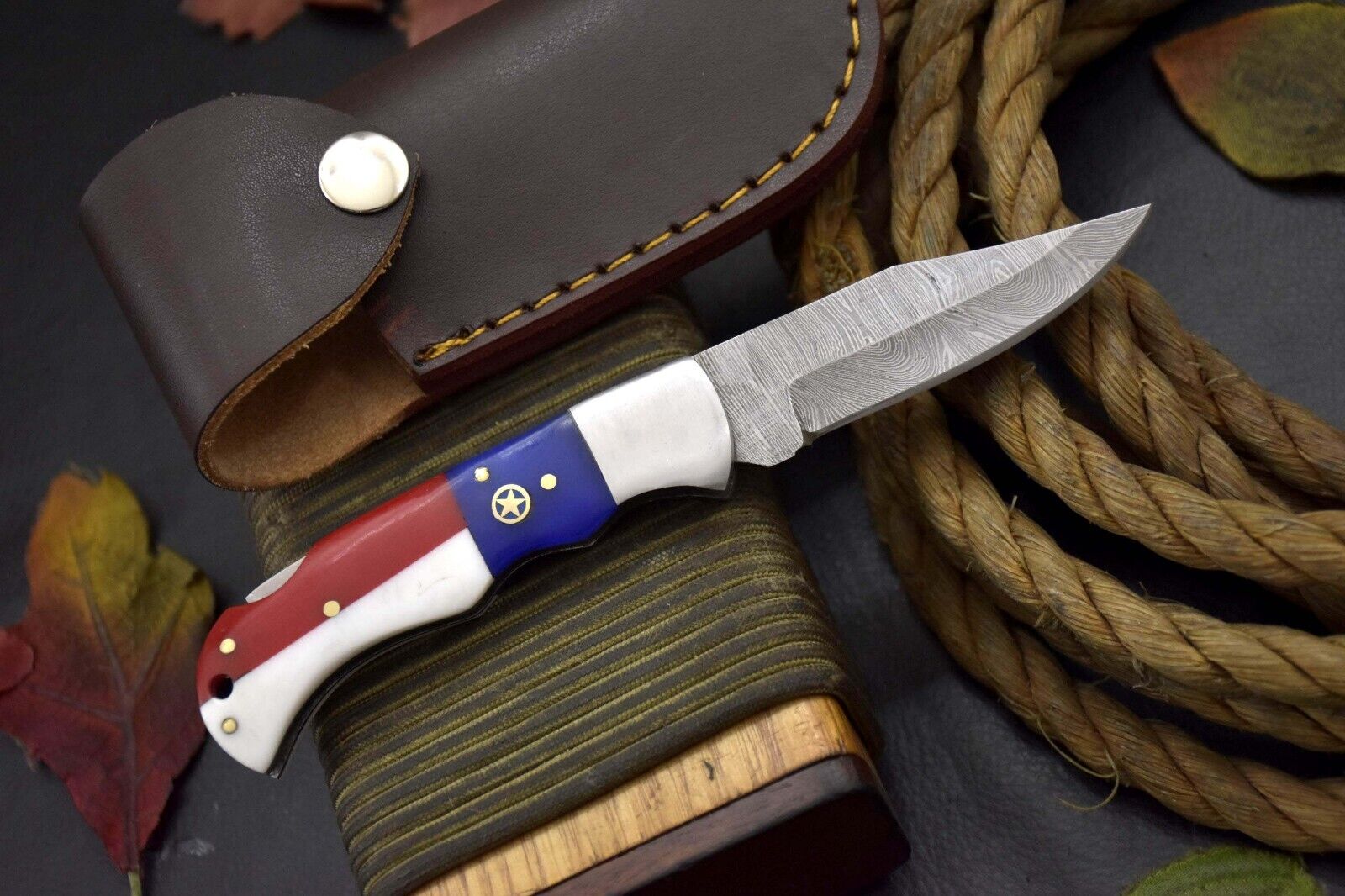Handcrafted Damascus Steel Pocket Knife – Texas Flag Handle & Leather Sheath | Collectible EDC Gift Texan Knives