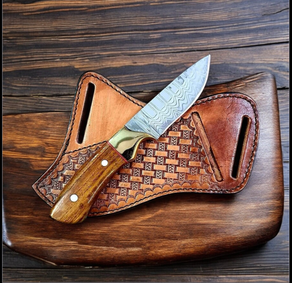 Western Fixed Blade Knife – Handmade Damascus Steel with Rosewood Handle & Leather Sheath Texan Knives