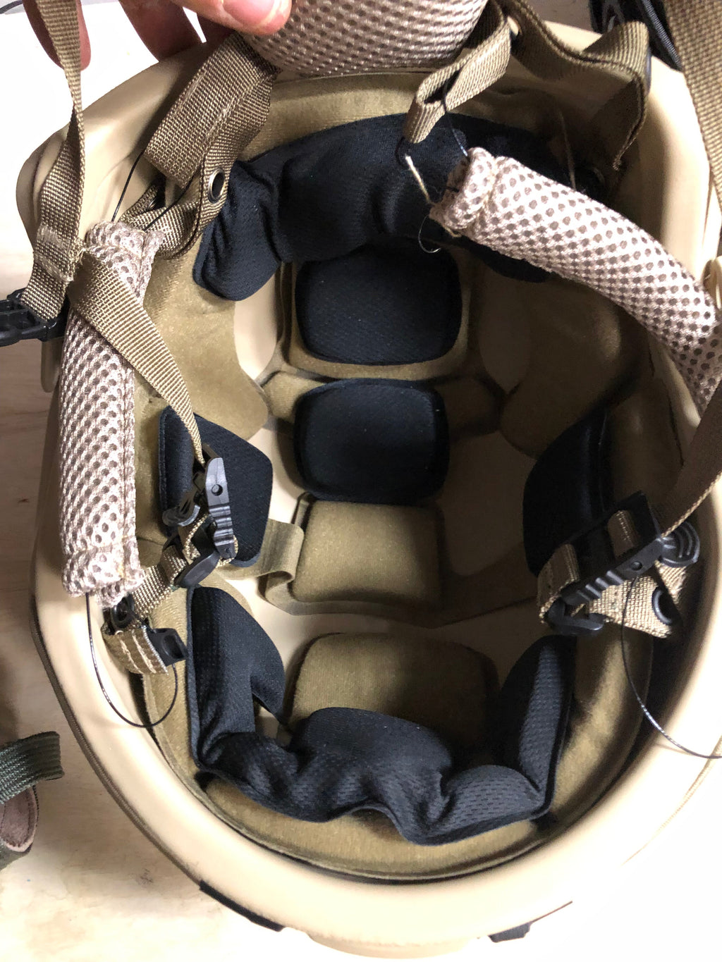 Ballistic Helmet RT2 High Cut Helmet: Tested to LEVEL IIIA (Included Arc Rails, Padding, Straps) Redemption Tactical